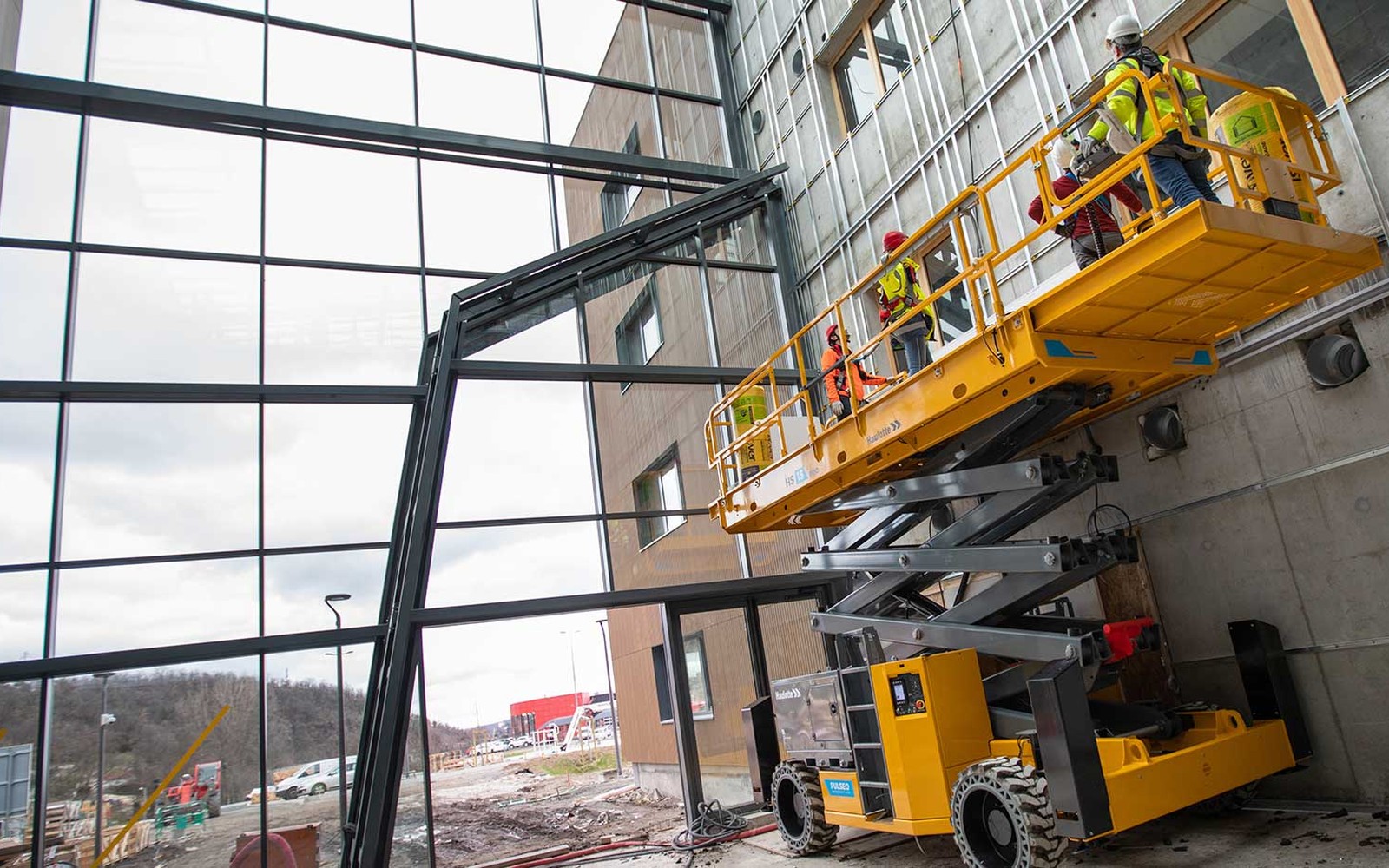 482604_25 One Man Scissor Lift