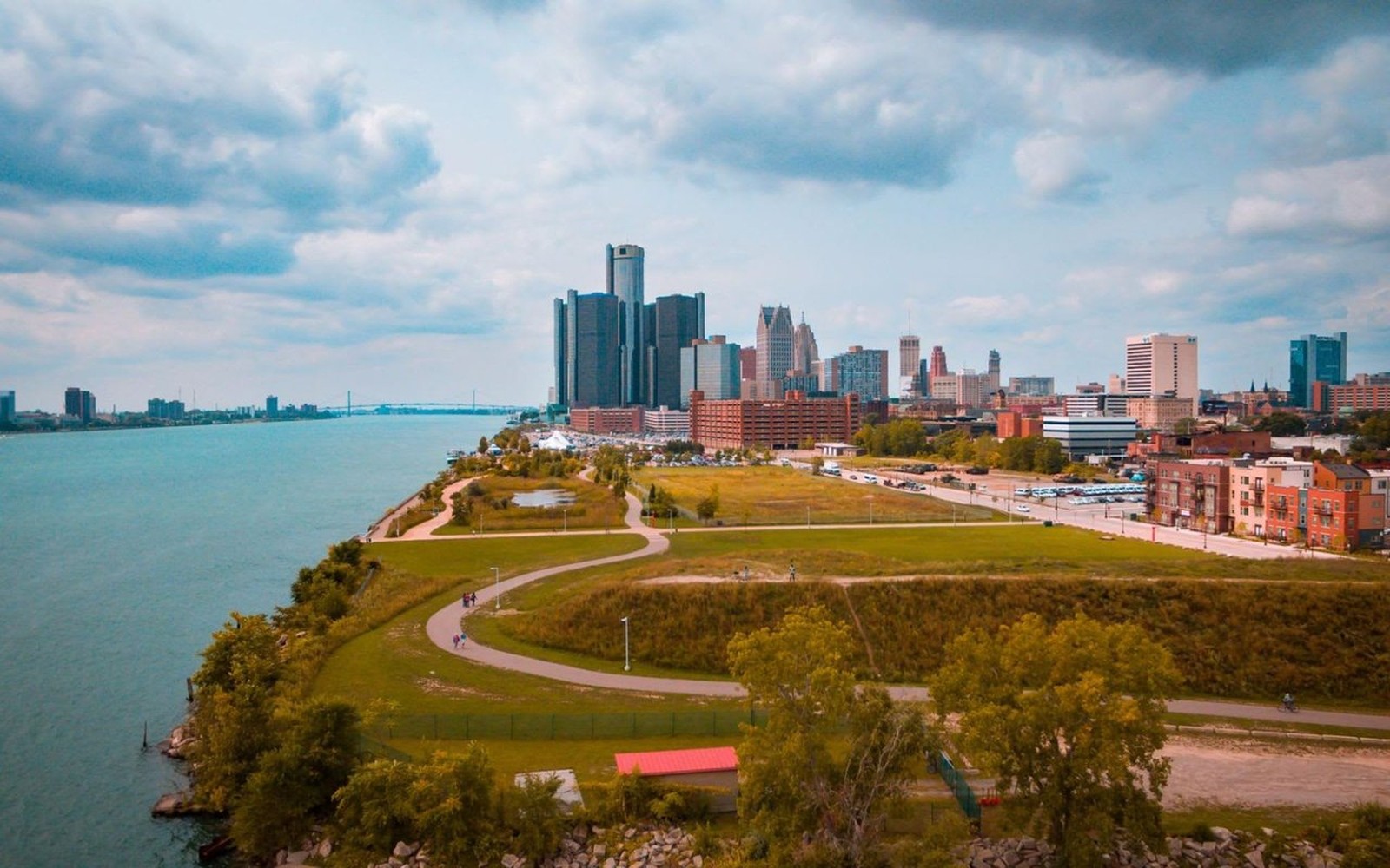 image-pic Aerial Lift Financing in Detroit, MI