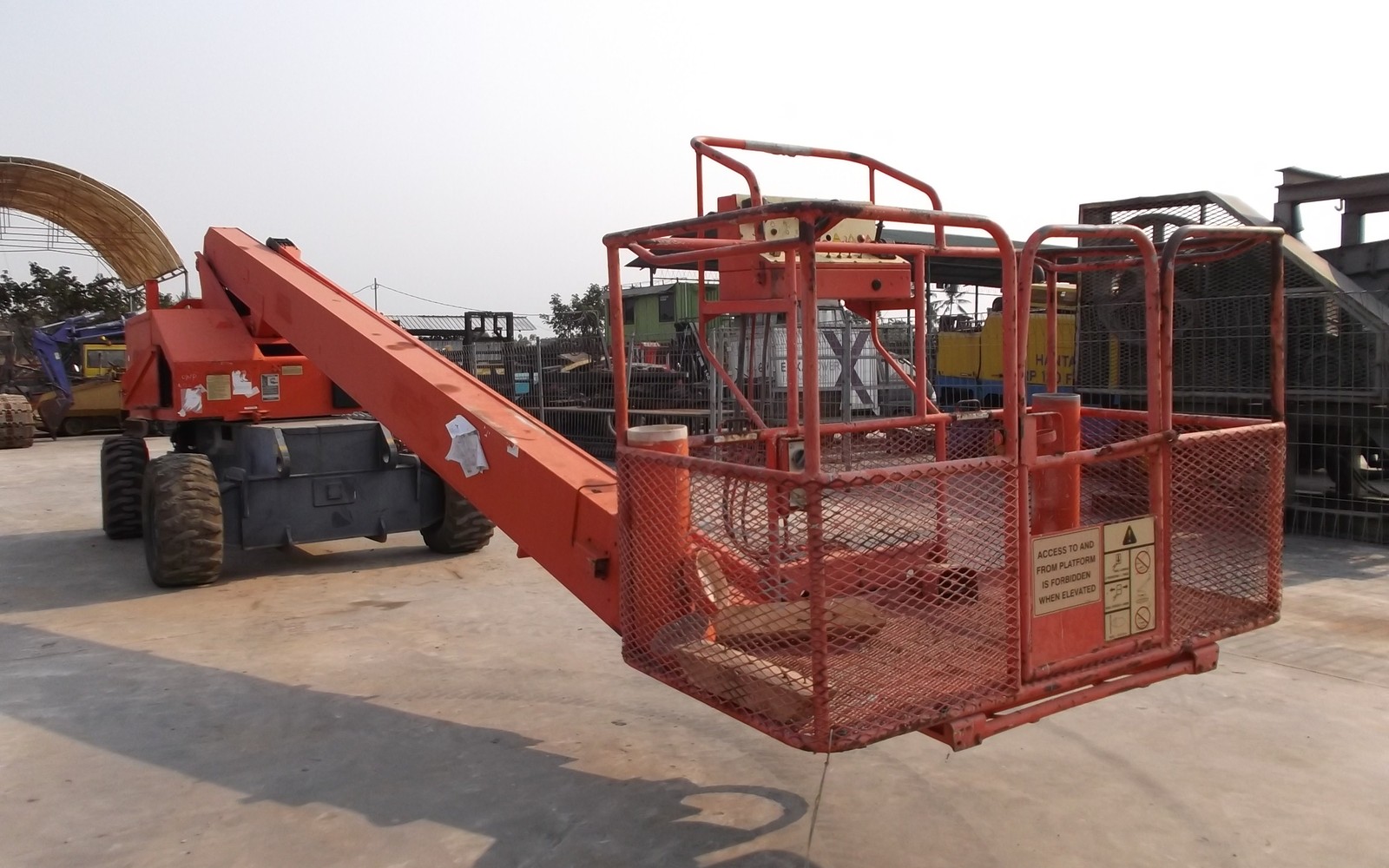 JLG 800AJ Articulating Boom Lift Financing